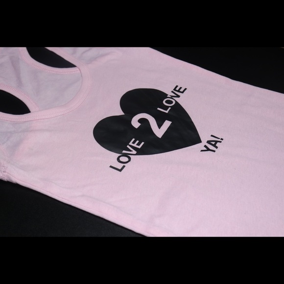 “ Love 2 Love Ya!” Women’s Tank top (pink/Black) - Picture 2 of 6